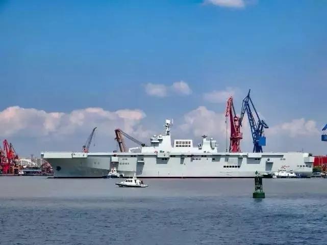 中國海軍新力量,，075型兩棲攻擊艦四號艦的崛起與挑戰(zhàn),，中國海軍新力量，075型兩棲攻擊艦四號艦的崛起與面臨的挑戰(zhàn)