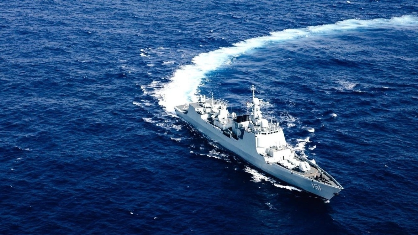中國(guó)海軍151艦，強(qiáng)大的力量，時(shí)代的象征，中國(guó)海軍151艦，時(shí)代強(qiáng)力與象征的標(biāo)志