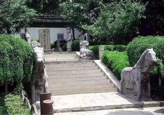 劉伯溫平特一肖資料大全，探索神秘的歷史人物與傳奇故事,，劉伯溫平特一肖資料大全,，探索歷史人物與傳奇故事之旅