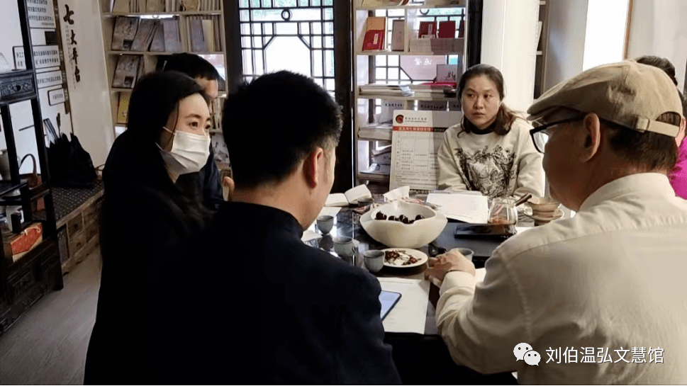 揭秘劉伯溫期期準(zhǔn)迭一肖的神秘預(yù)測(cè),，劉伯溫期期準(zhǔn)迭一肖的神秘預(yù)測(cè)揭秘