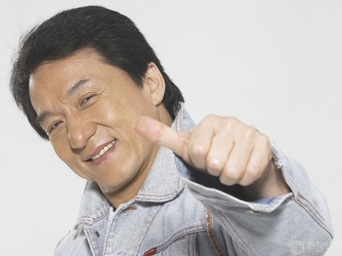 Jackie Chan Personal Profile in English，Jackie Chan: An English Personal Profile