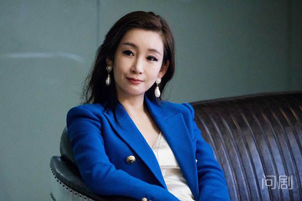 秦海璐的婚史揭秘，幾段情感歷程引人關(guān)注，秦海璐婚史揭秘，情感歷程引人關(guān)注