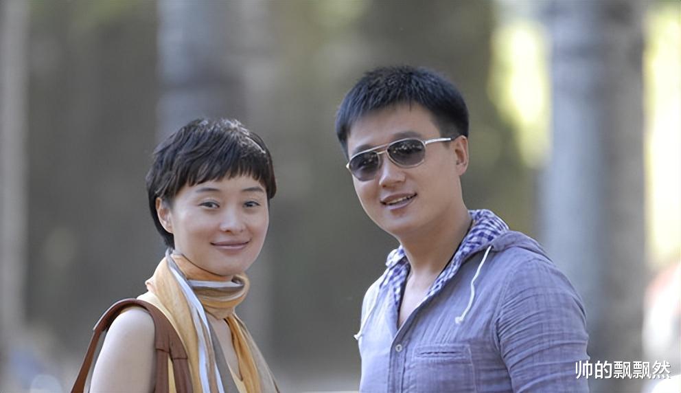揭秘男演員吳越背后的神秘女人，老婆照片一覽，男演員吳越背后的神秘女人曝光，妻子照片首度揭秘