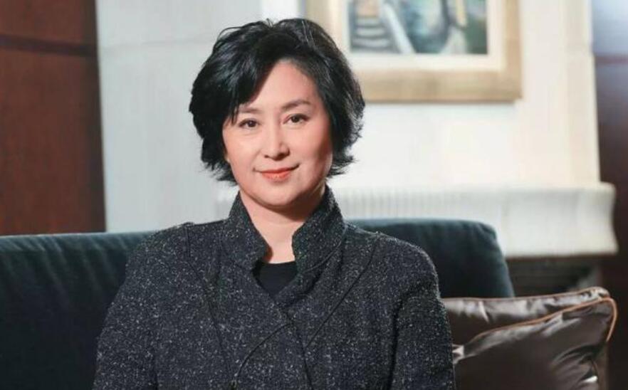 何超瓊為何無法生育，深度解析背后的原因，何超瓊無法生育背后的深層原因解析
