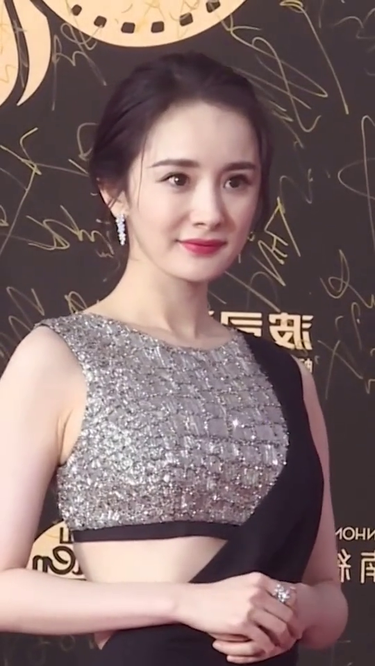 楊冪，聲音之美，魅力無限，楊冪，聲音之美，魅力綻放