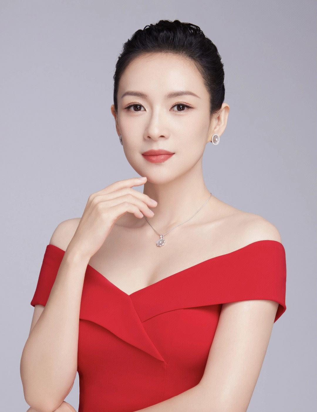 章子怡個人資料及簡介——國際影壇的璀璨明星，章子怡——國際影壇的璀璨明星，個人資料及簡介