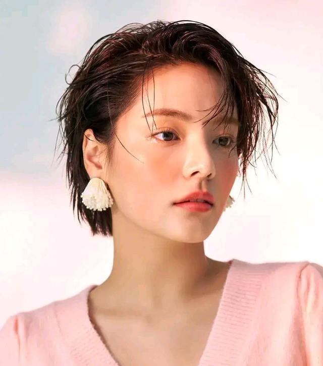 韓國演藝圈悲慘事件，探究與反思，韓國演藝圈悲慘事件，探究原因與反思現(xiàn)狀
